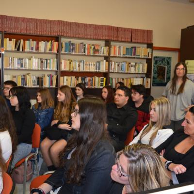 486744450 9484392084989124 4464828630270192548 N